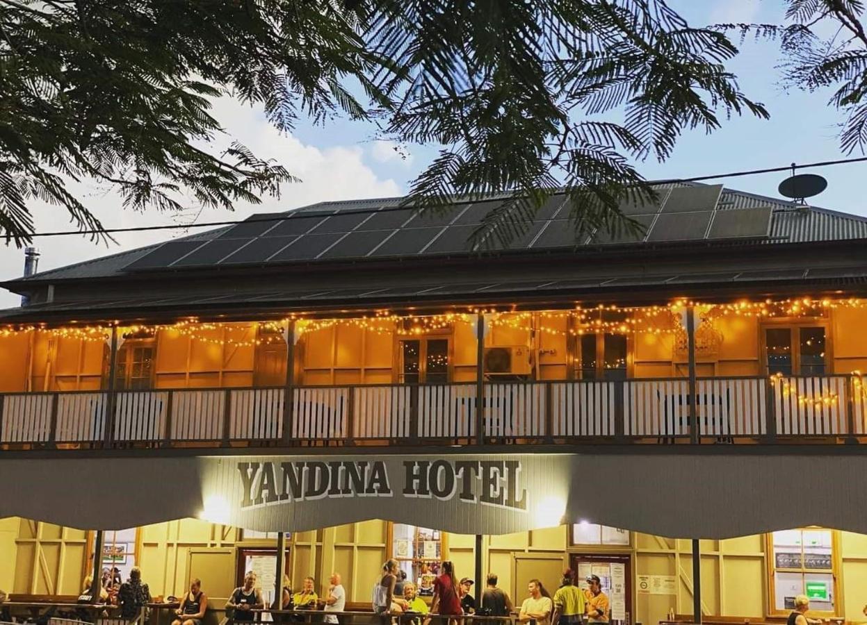 Yandina Hotel Exterior photo