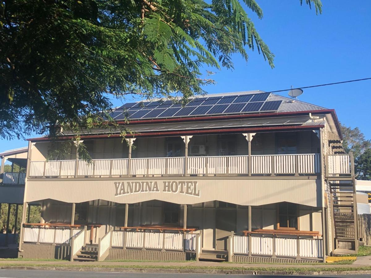 Yandina Hotel Exterior photo