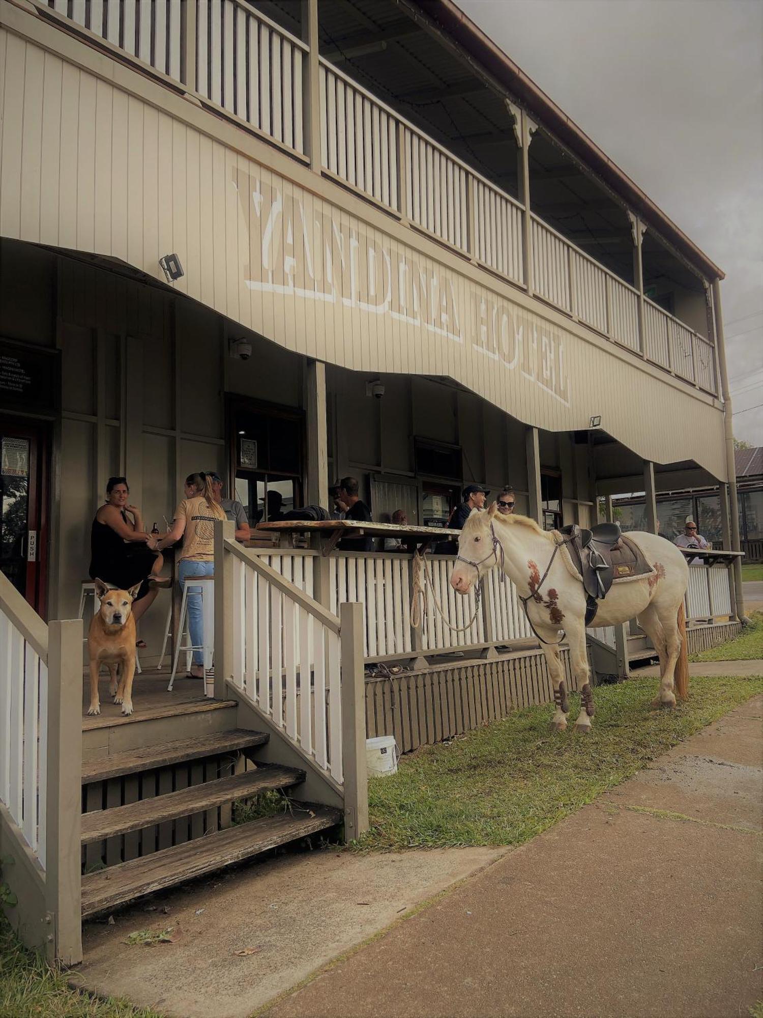 Yandina Hotel Exterior photo